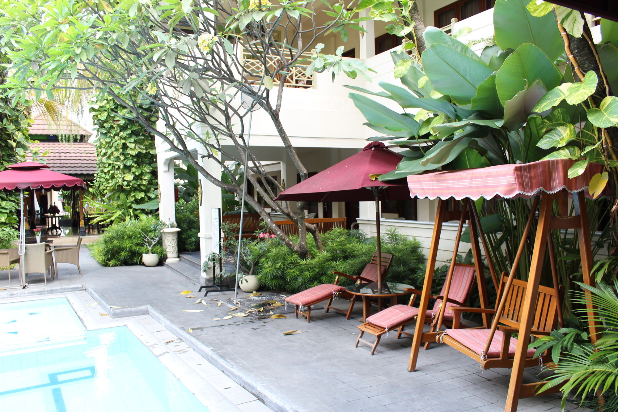 Hotel Indah Palace Jogjacarta Exterior foto